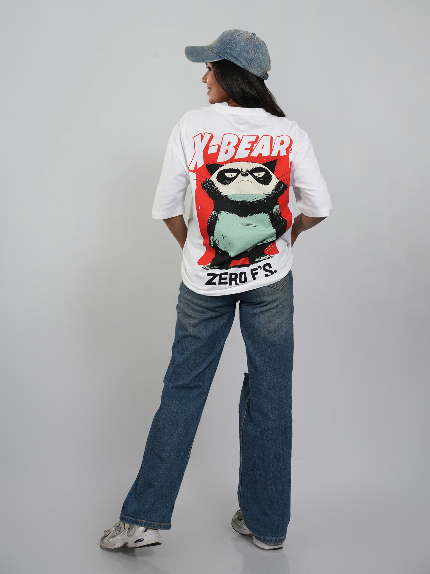 X-Bear Zero F's Oversized T-Shirt | White | Qurrito