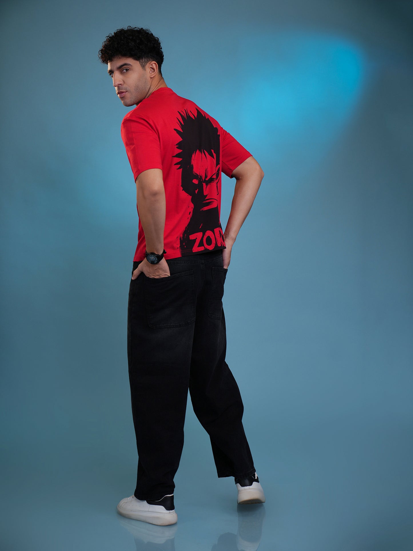 Pirate Hunter Oversized T-Shirt – Blade Glare | Red | Qurrito